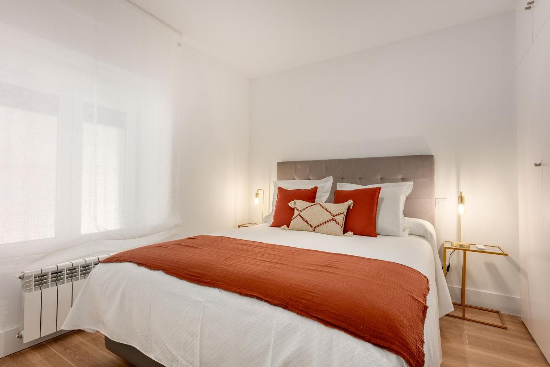 Apartment 2 Bedrooms In Chamartin Area Orense Ii Madrid