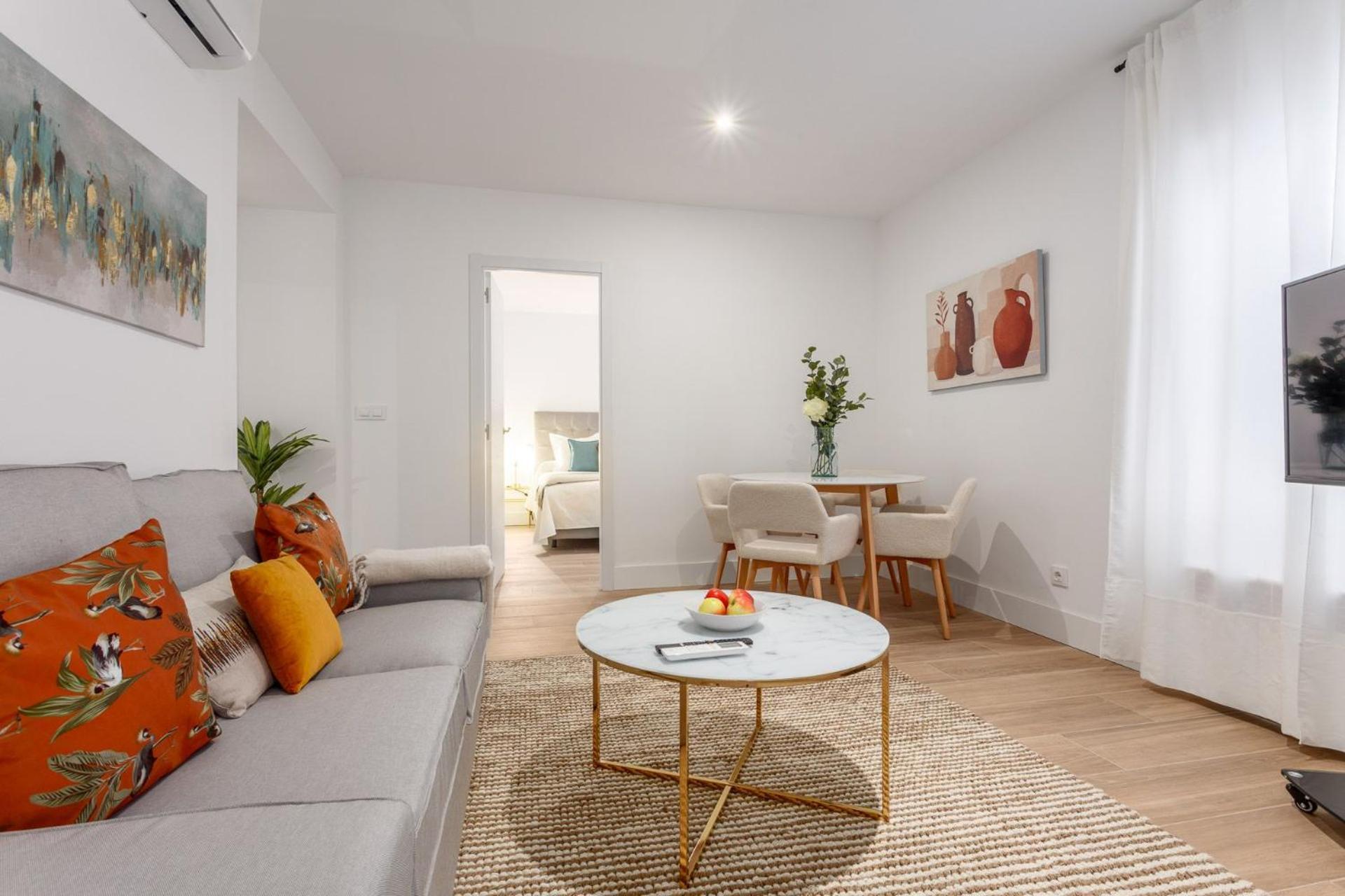 Apartment 2 Bedrooms In Chamartin Area Orense Ii Madrid